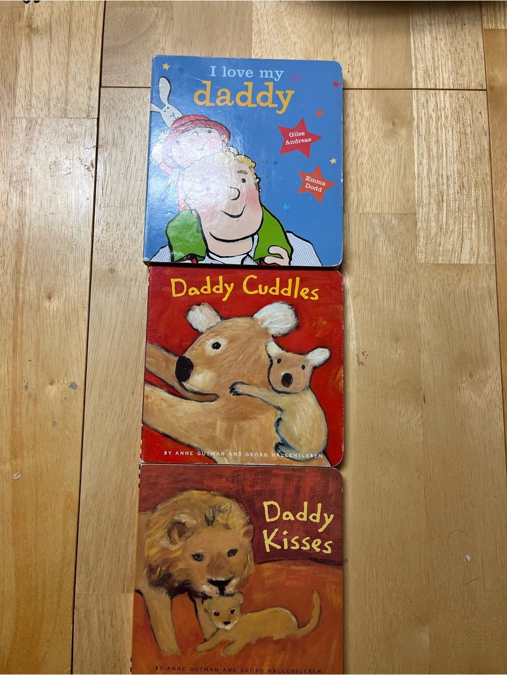 Set of 3 Daddy Board Books - I Love My Daddy, Daddy Cuddles, Daddy Kisses
